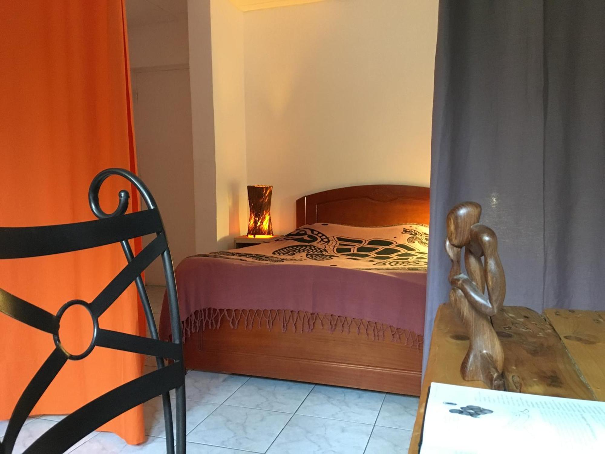 Bed and Breakfast L'Arbre De Vie Vincendo Zimmer foto