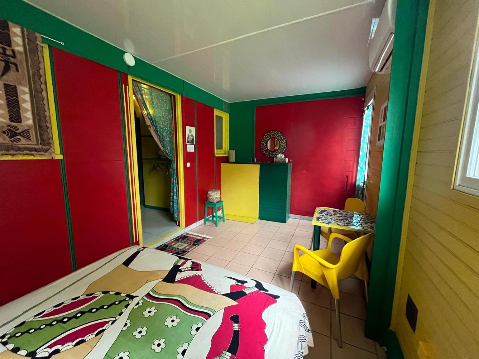 Bed and Breakfast L'Arbre De Vie Vincendo Exterior foto