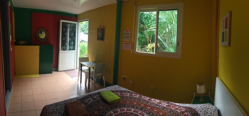 Bed and Breakfast L'Arbre De Vie Vincendo Exterior foto